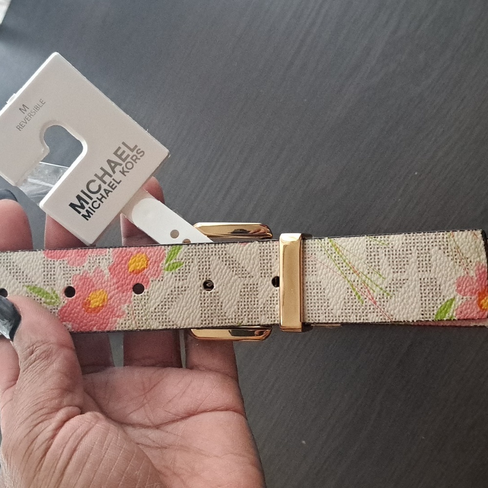 Nwt MK Reversible Belt